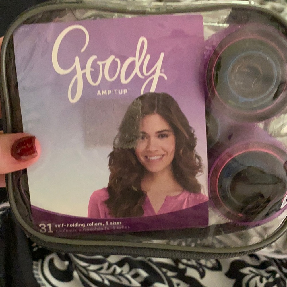 Hair curlers